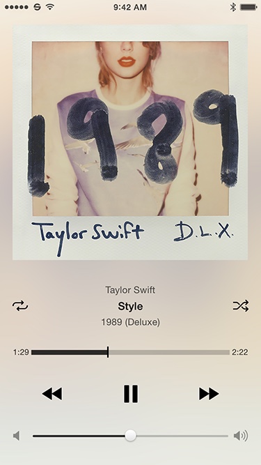 Light music player playing Taylor Swift